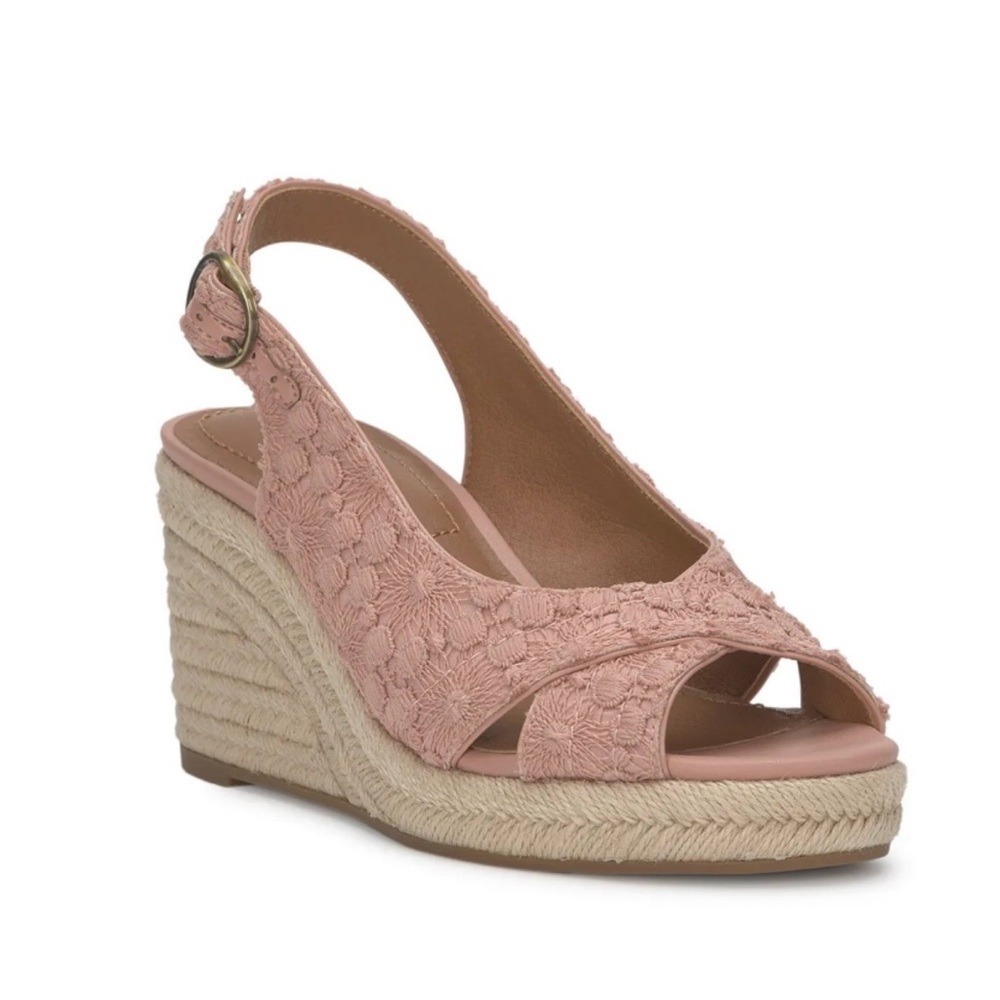 Lucky Brand Pink Lace Espadrille Wedge Sandals